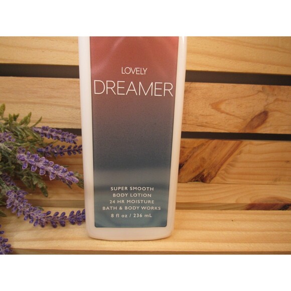 Bath and Body Works Super Smooth Body Lotion "Lovely Dreamer" - Picture 3 of 3